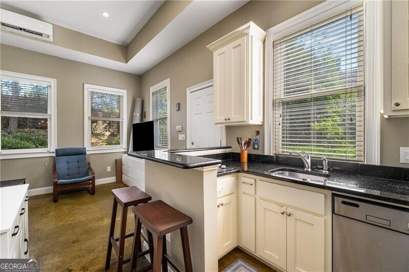 911 Monroe Circle Atlanta - 21