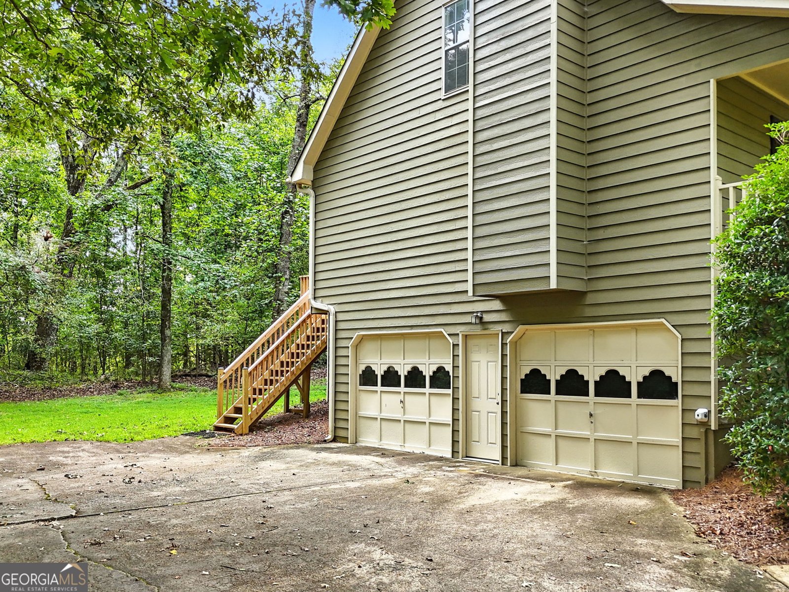 9061 Greenwood Way Canton - 4