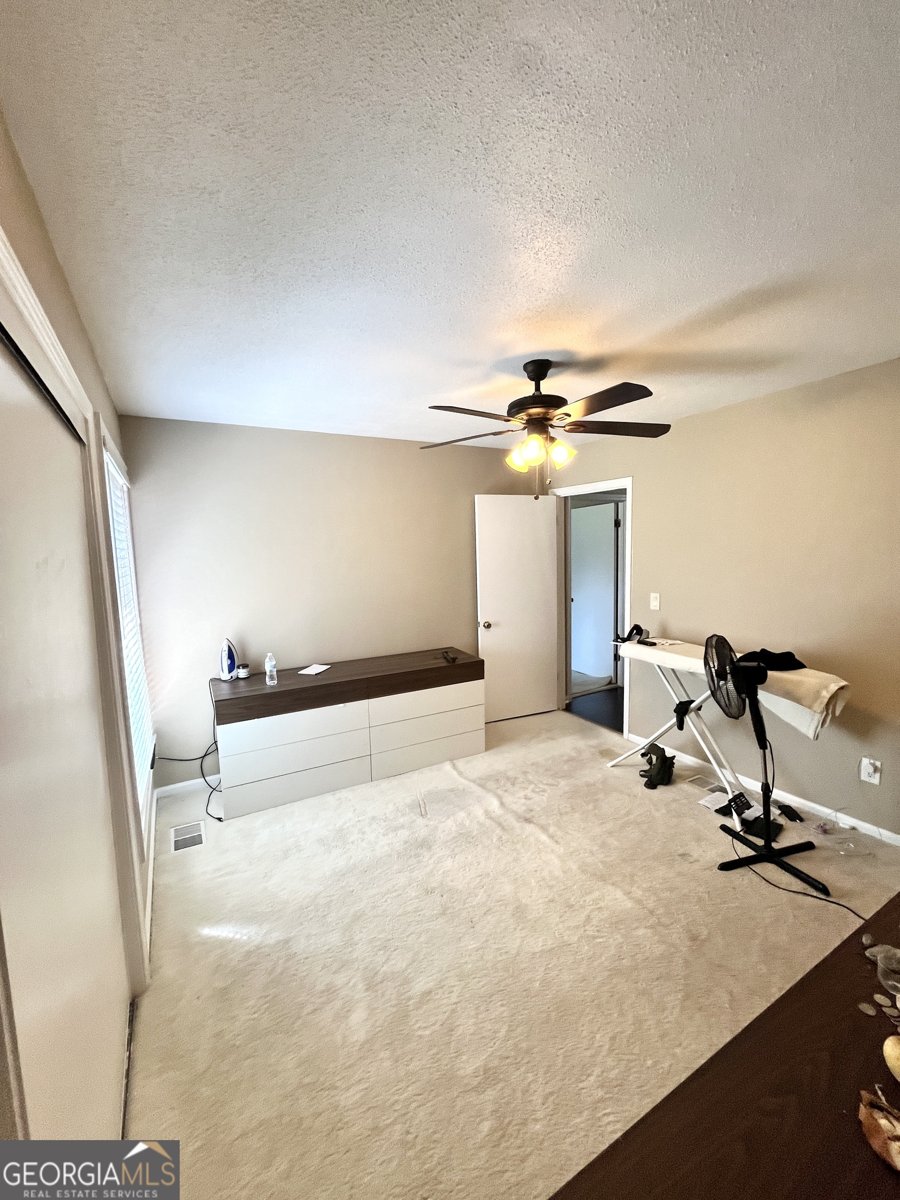 91 Willowick Drive Lithonia - 22