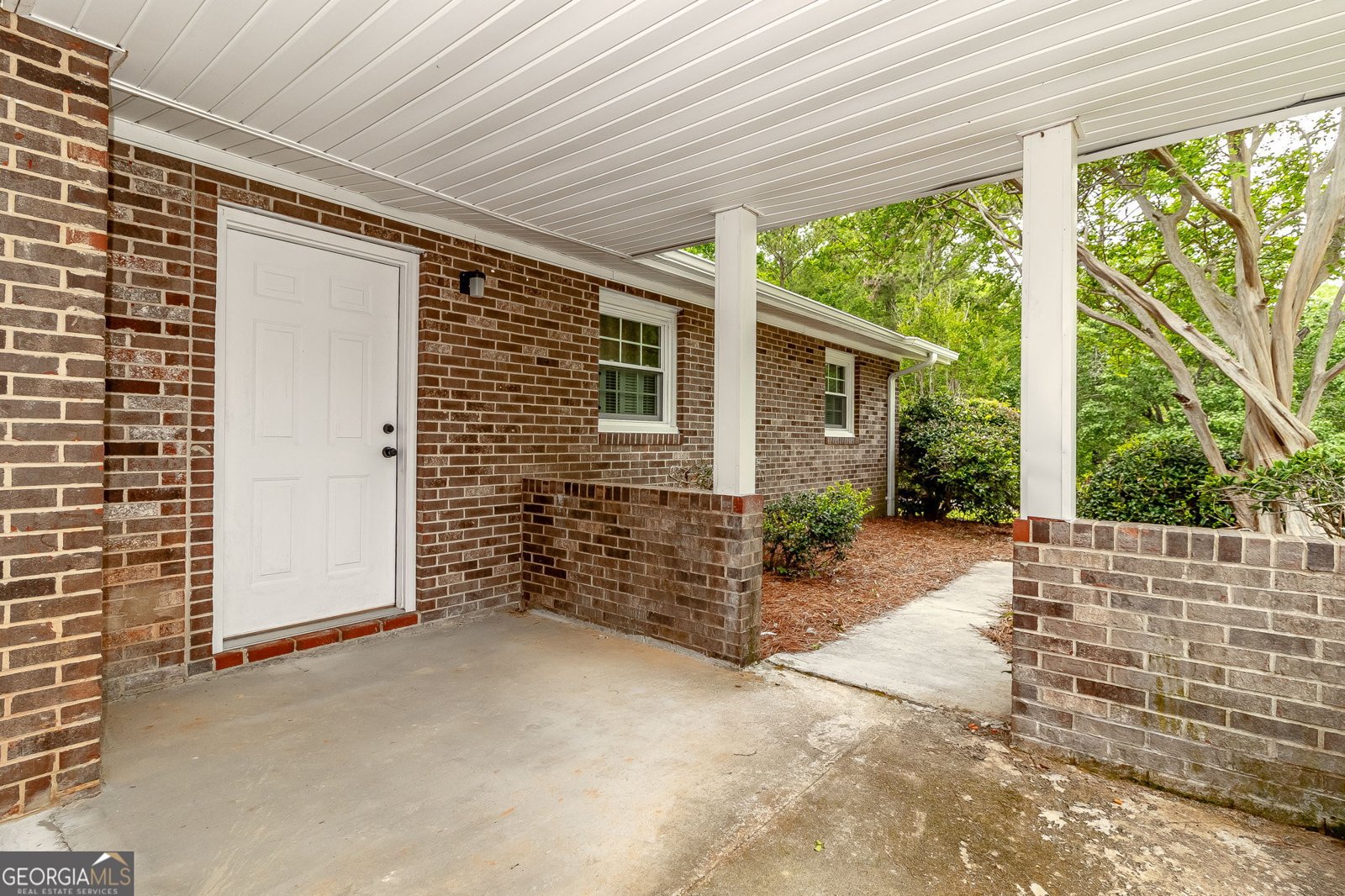 563 Lakewood Drive Thomson - 49