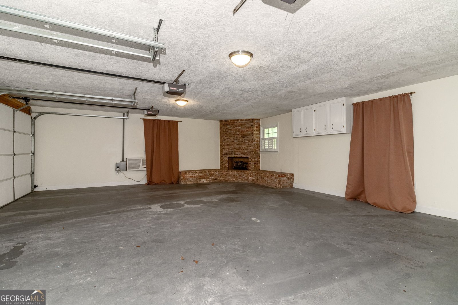 563 Lakewood Drive Thomson - 55