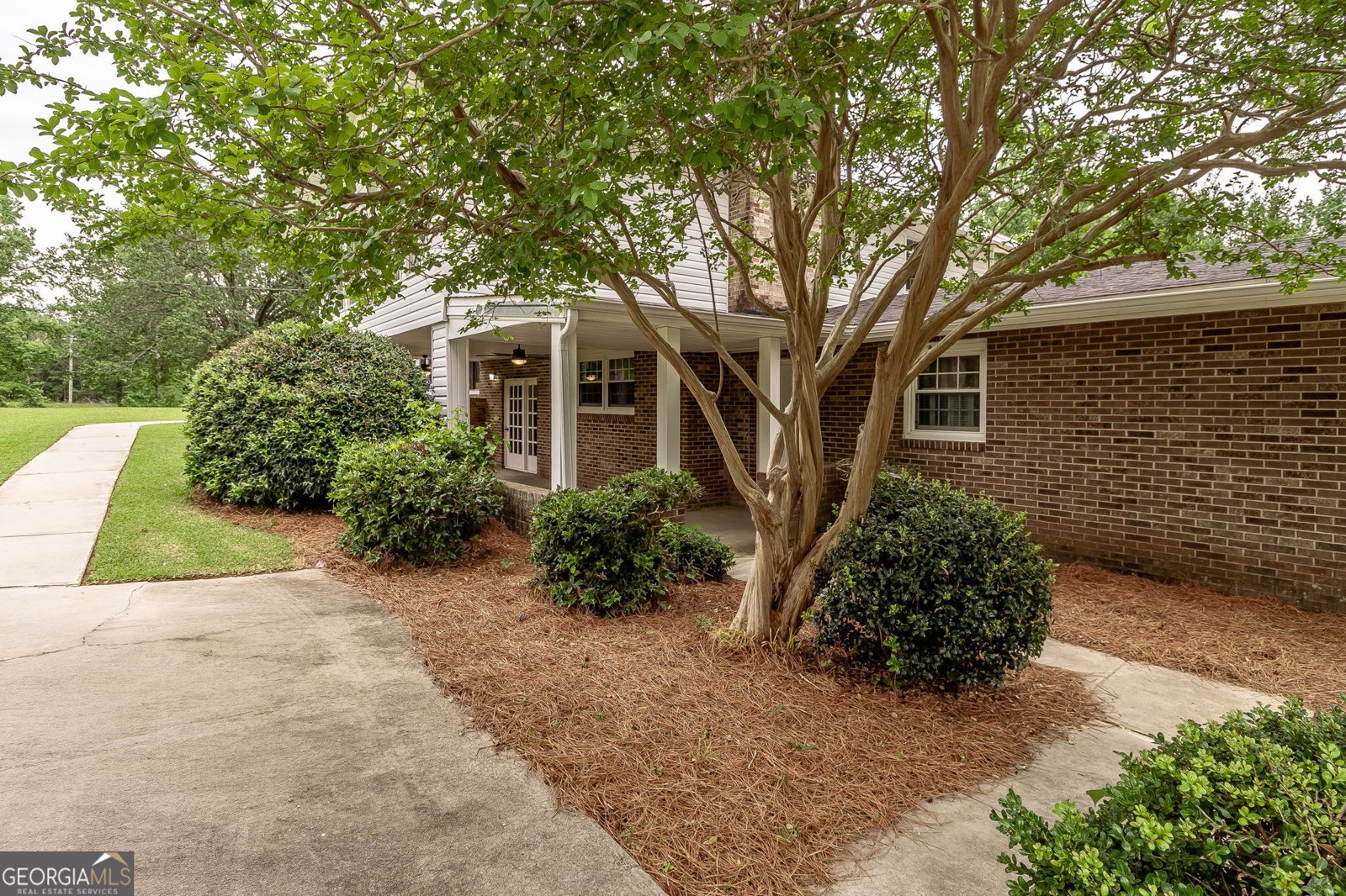 563 Lakewood Drive Thomson - 57