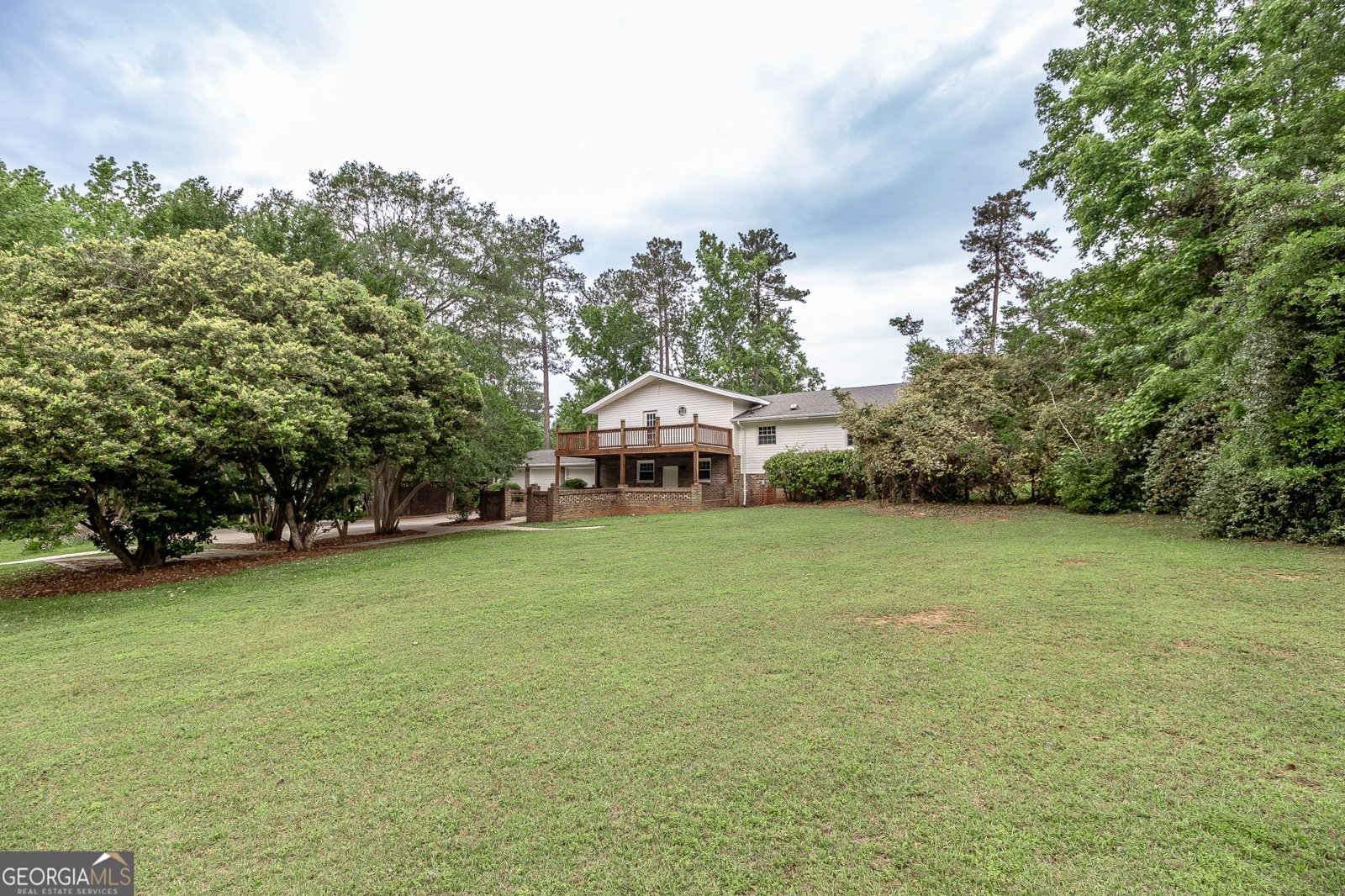 563 Lakewood Drive Thomson - 64