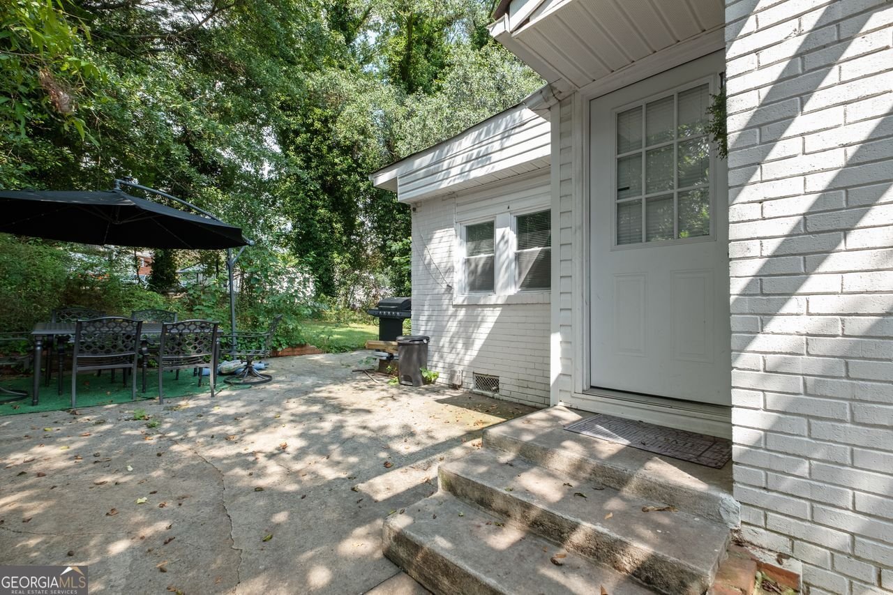 749 CASPLAN Street Atlanta - 14