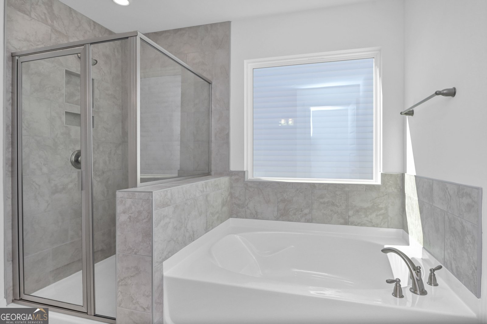 151 Trace Bluff Dawsonville - 39