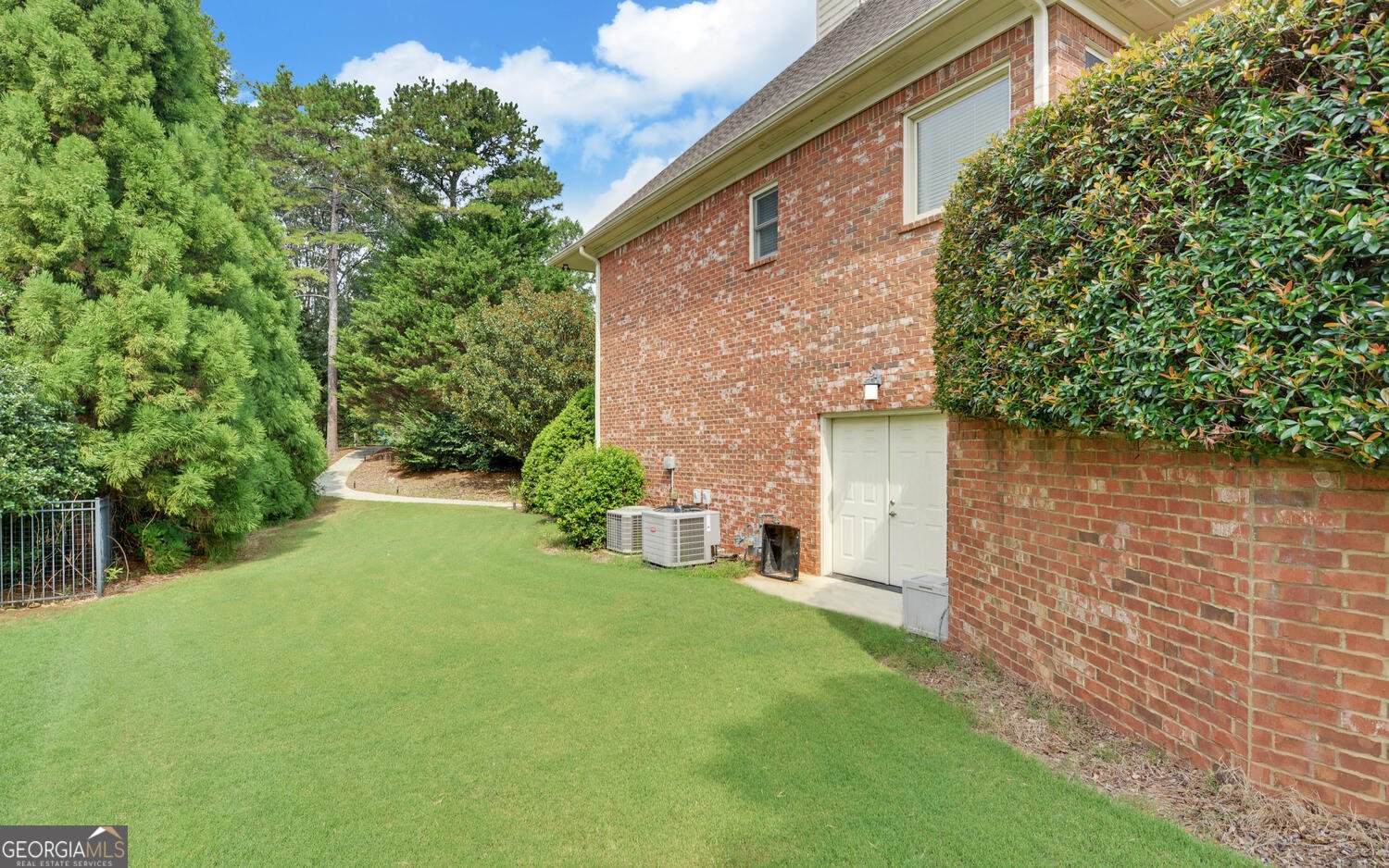 4638 Manor Drive Gainesville - 65