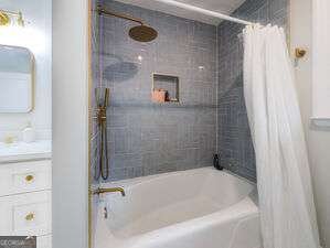 5925 Old Bill Cook Road South Fulton - 40