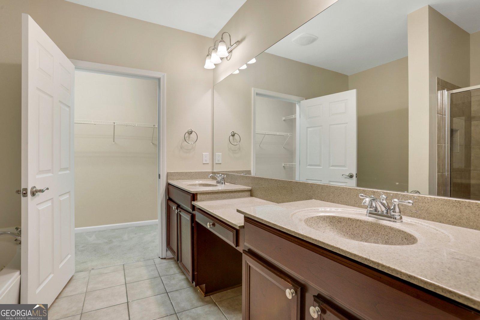 4805 West Village Way Smyrna - 23
