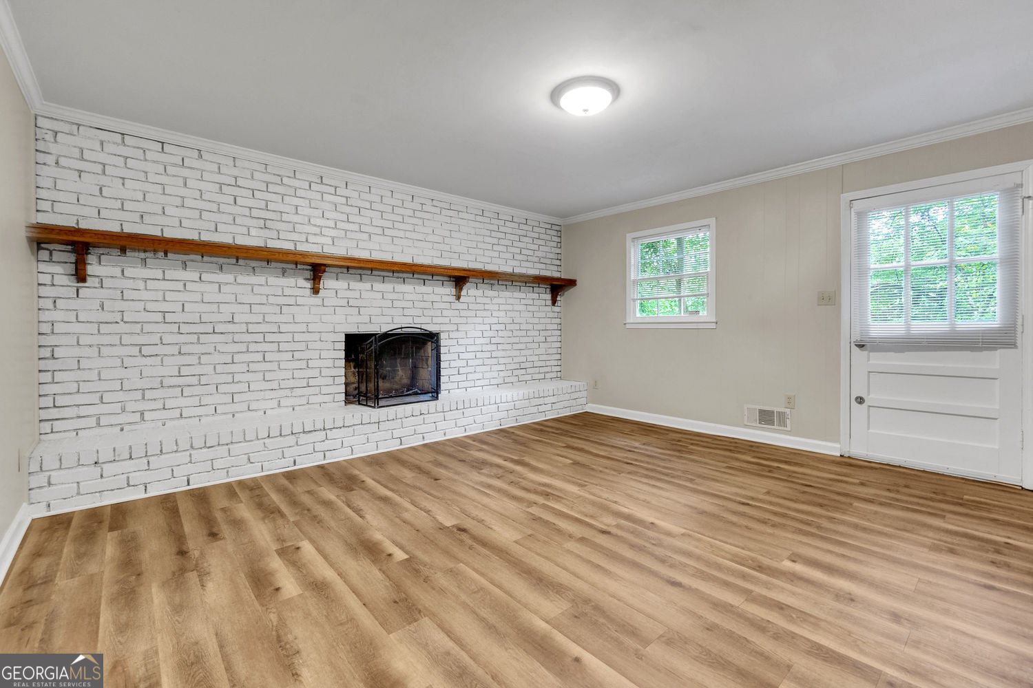 2067 Crescent Drive Snellville - 11