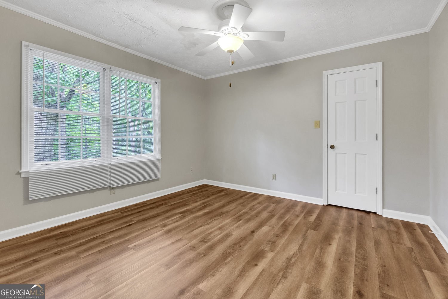 2067 Crescent Drive Snellville - 17