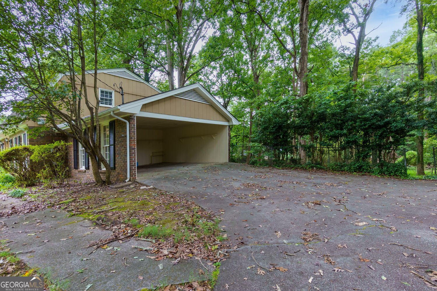 2067 Crescent Drive Snellville - 20