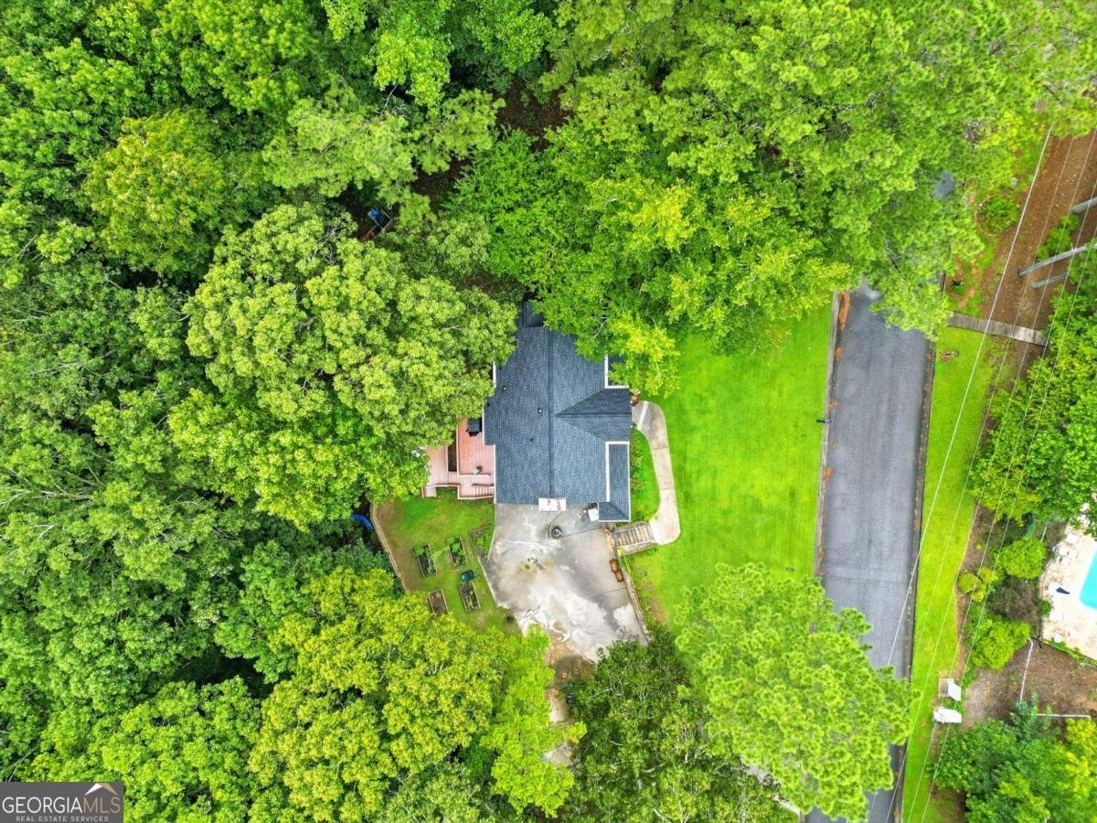 7875 Sweetwater Drive Douglasville - 28
