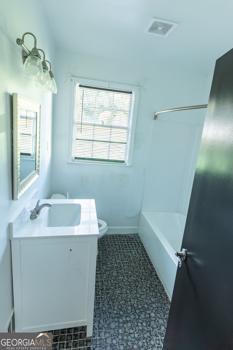 2749 Northwoods Drive Macon - 7