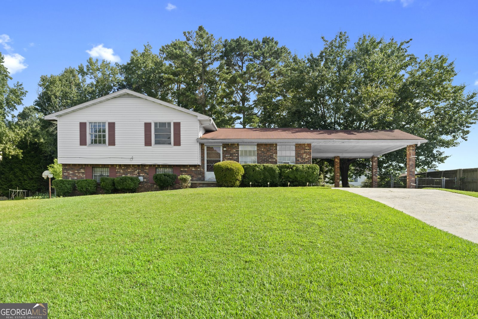 462 Paul Street Riverdale - 1