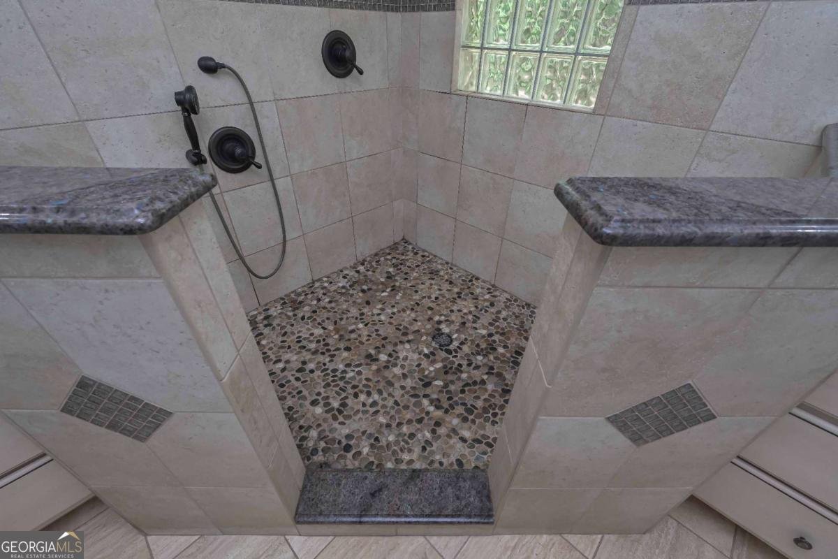 5885 West Chapel Hill Road Douglasville - 12