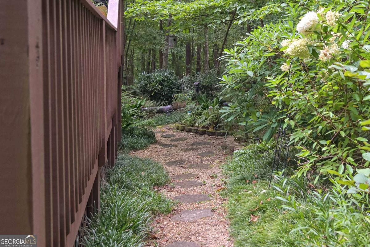 5885 West Chapel Hill Road Douglasville - 36