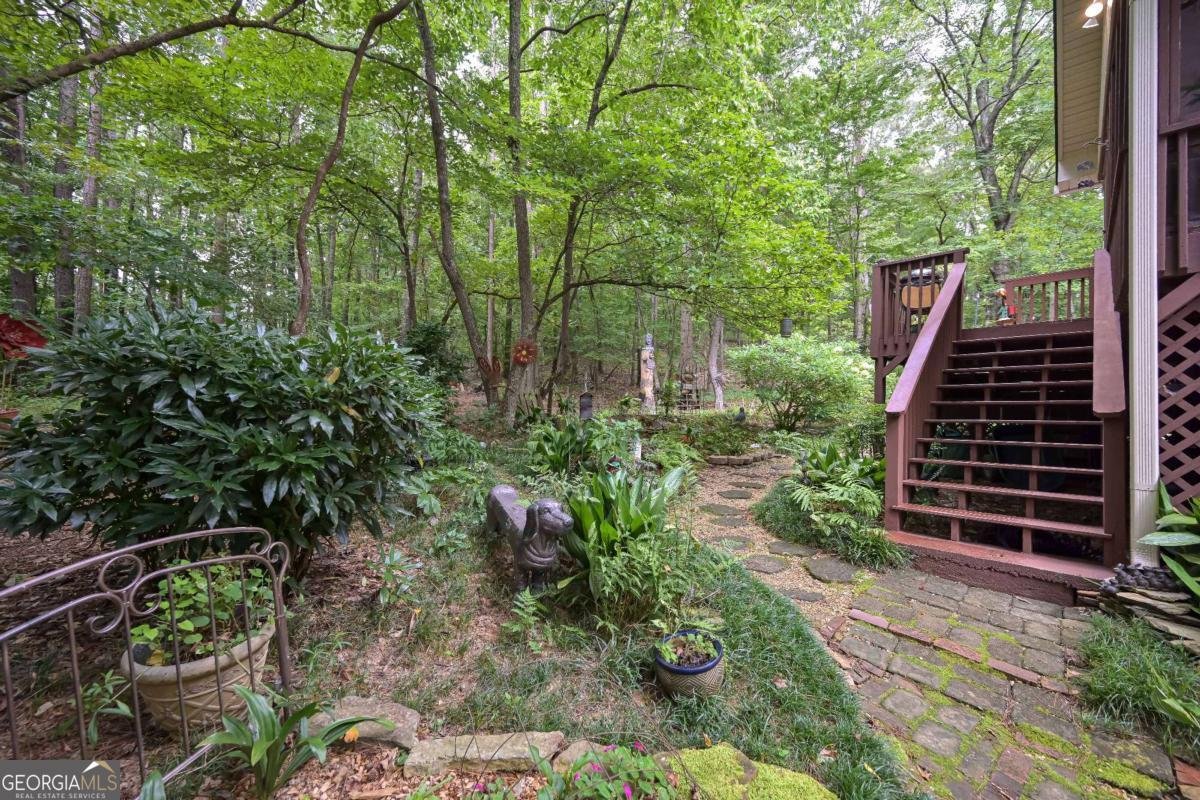 5885 West Chapel Hill Road Douglasville - 37