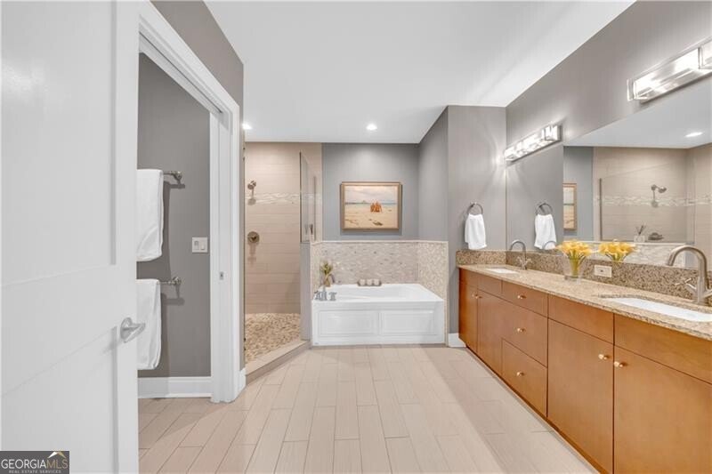 905 Juniper Street Atlanta - 27