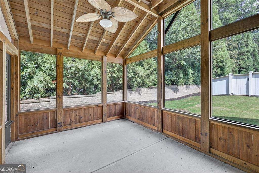 137 Barkley Lane Atlanta - 28