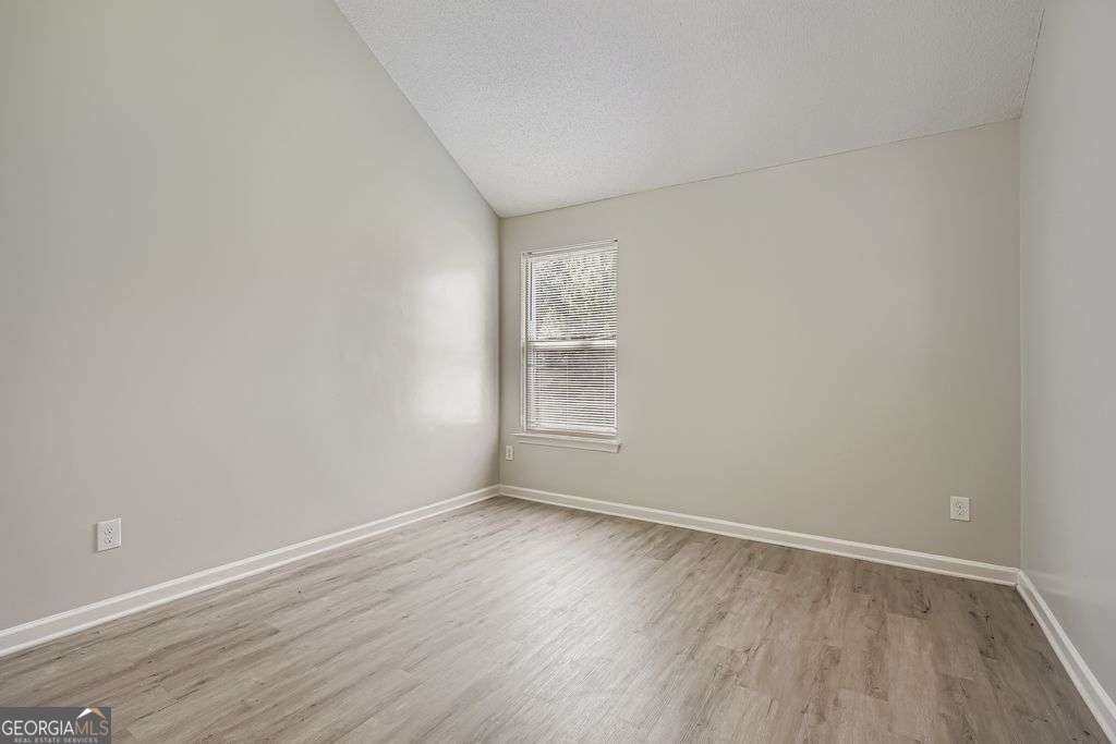 6530 Grey Fox Way Riverdale - 19