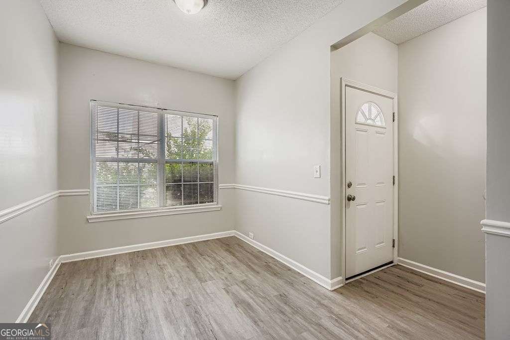 6530 Grey Fox Way Riverdale - 9