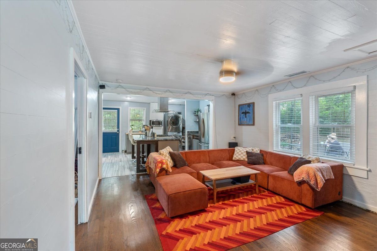 1540 PINE Marietta - 11