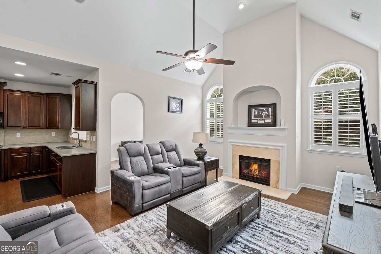 328 Lauren Lane Woodstock - 10