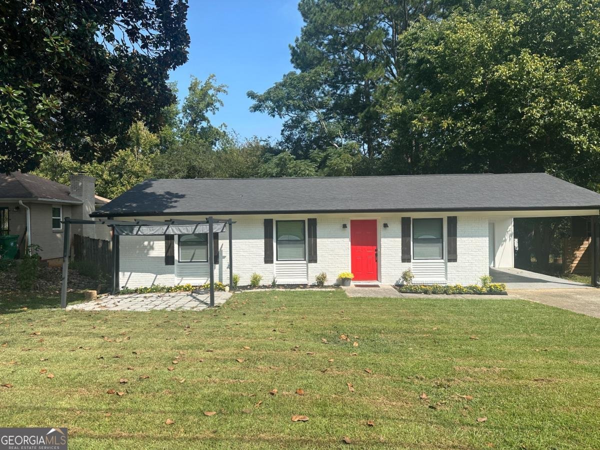 3042 Cottonwood Drive Atlanta - 1
