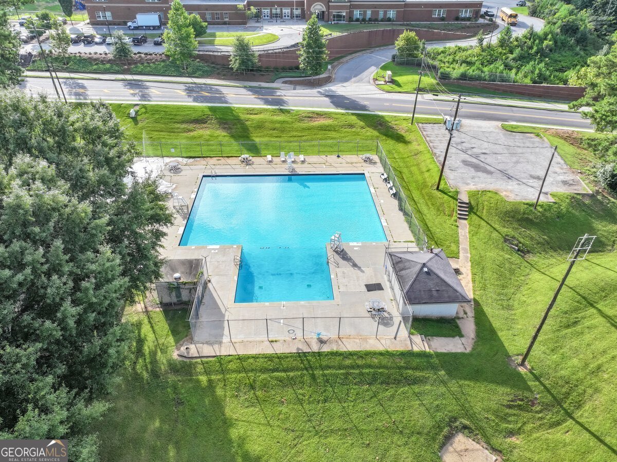 3042 Cottonwood Drive Atlanta - 27