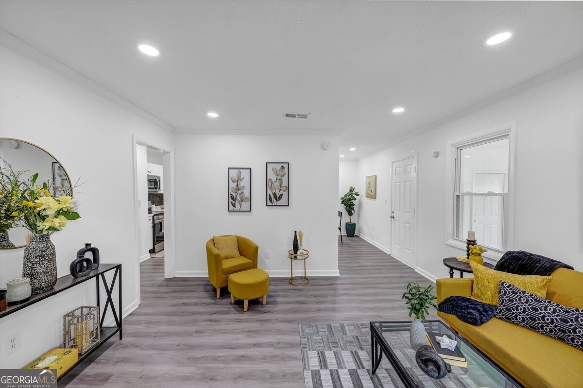 3042 Cottonwood Drive Atlanta - 5