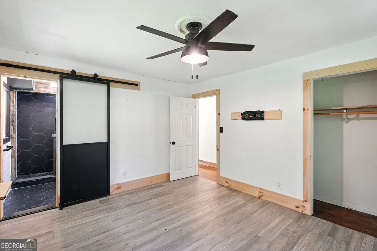 93 FLOYD Lane Hampton - 17
