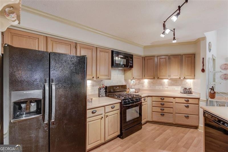 4840 PARKVIEW MINE Sugar Hill - 20