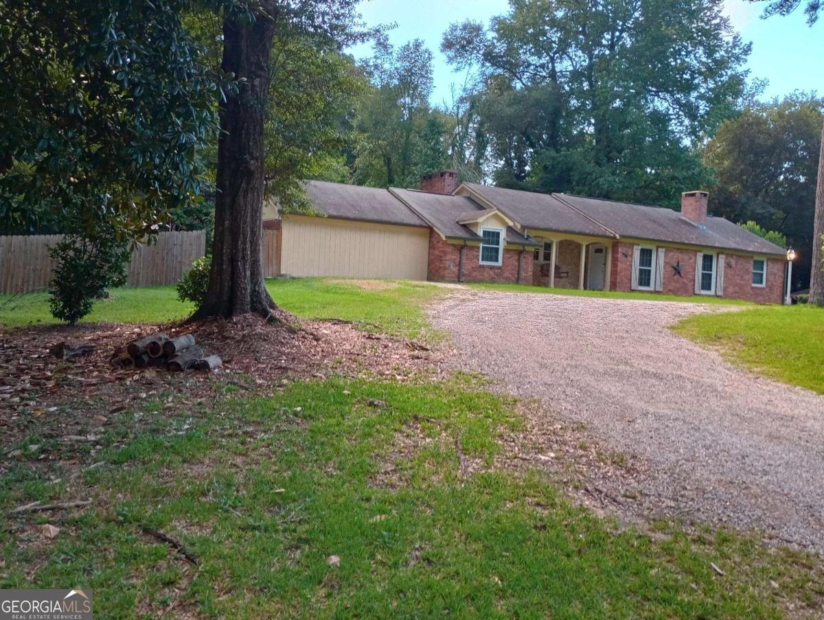 636 Dogwood Drive Columbus - 2