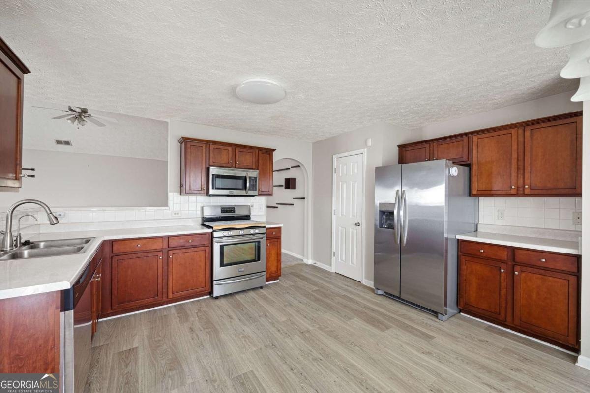 111 SKYLINE View Dallas - 1