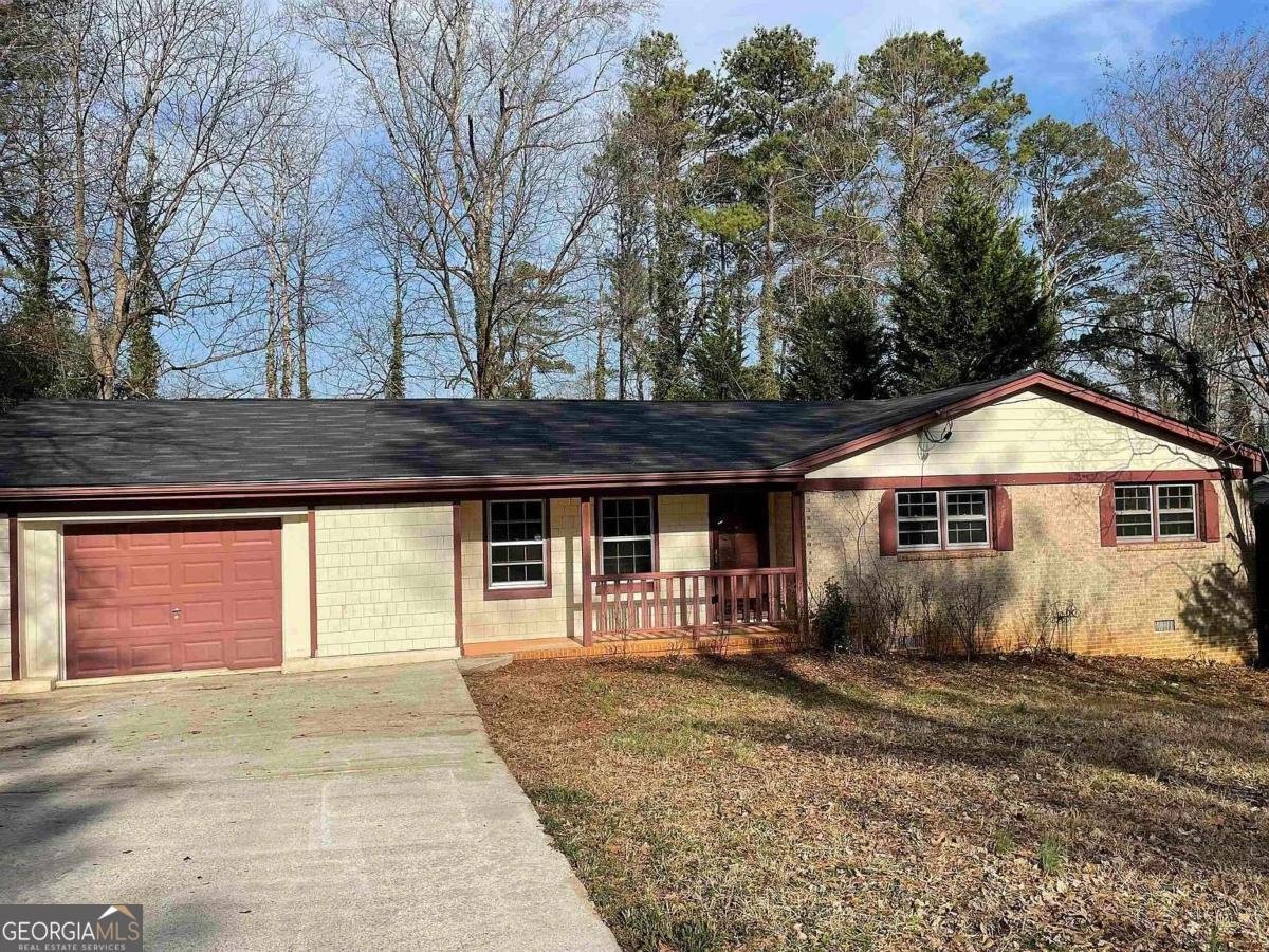 86 Earle Court Lawrenceville - 1