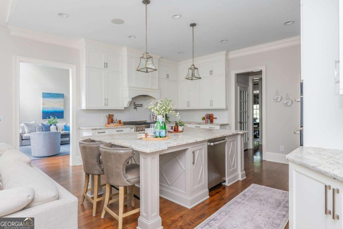 1490 Rolling Links Drive Milton - 1