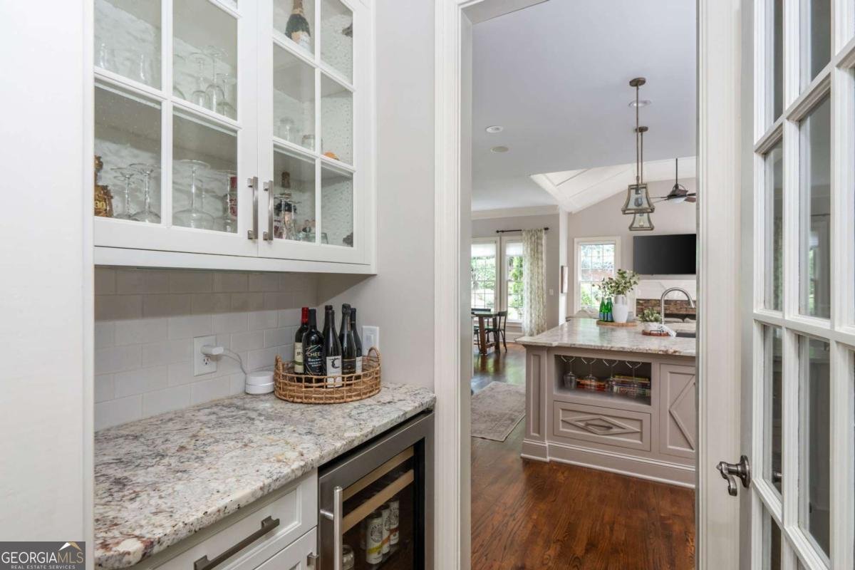 1490 Rolling Links Drive Milton - 10