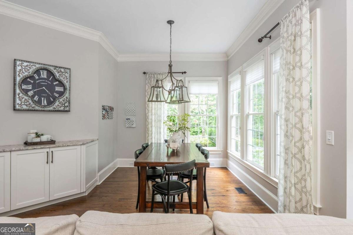 1490 Rolling Links Drive Milton - 5