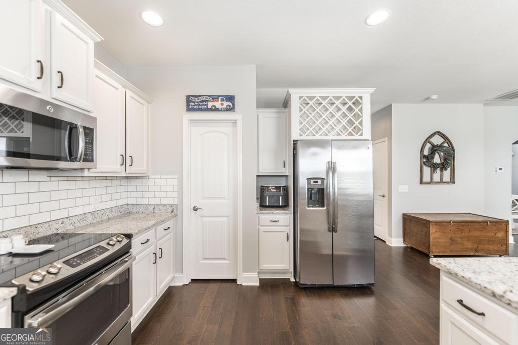 308 Rippling Water Way Perry - 16