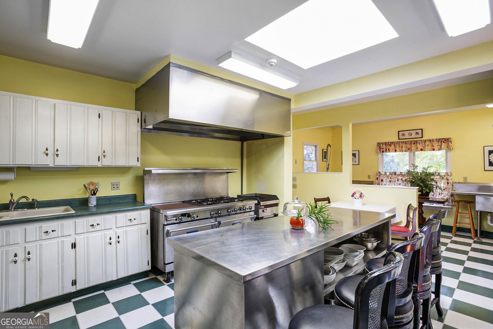 534 WEST BROAD Street EUFAULA - 23