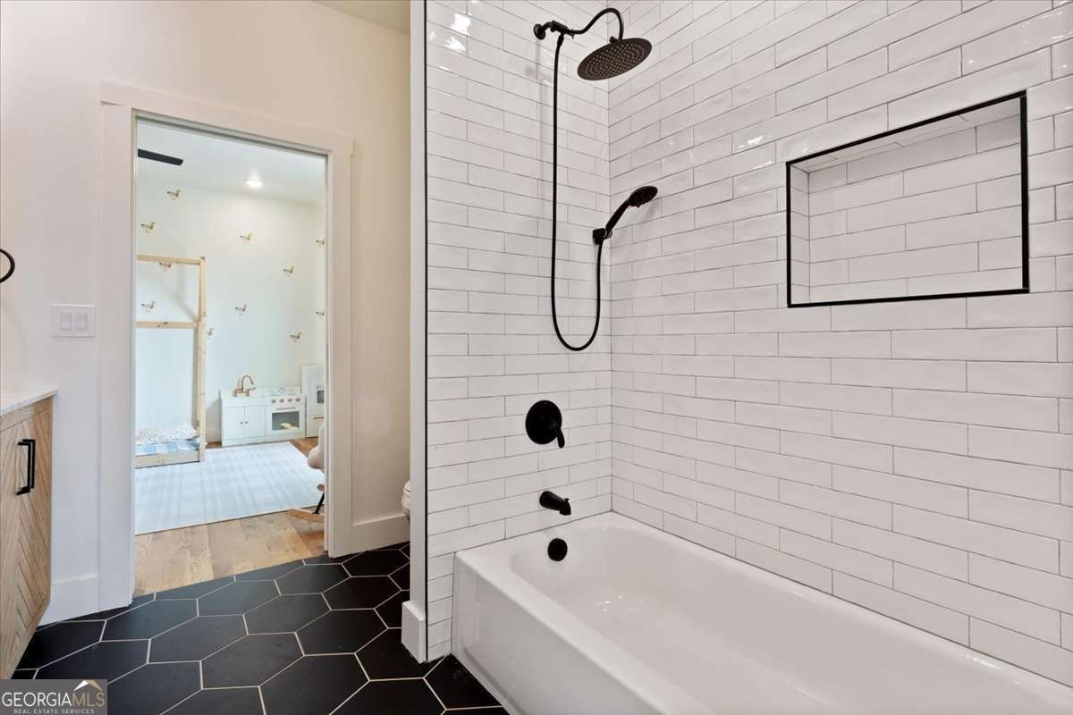 664 Wiggins Road Lyerly - 28