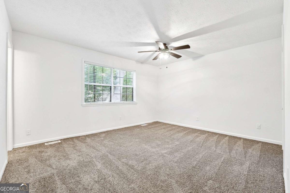 3044 Fireside Drive Snellville - 2