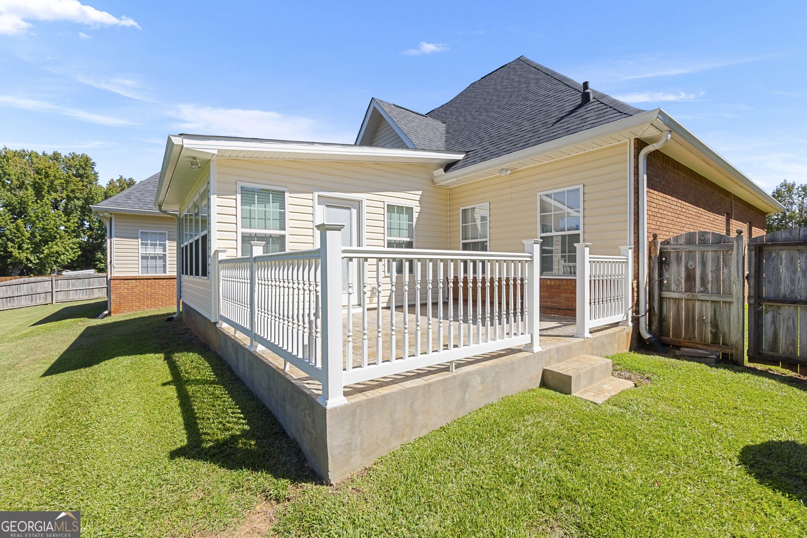 600 Bay Laurel Circle Warner Robins - 23