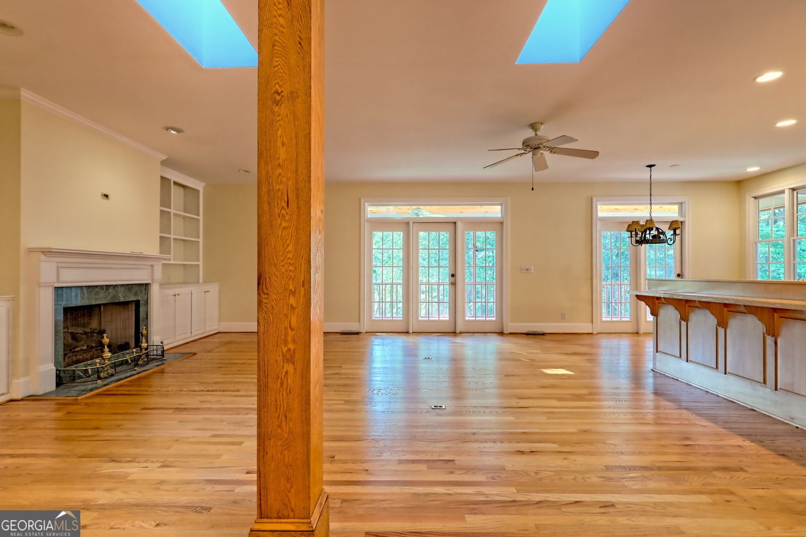 174 Leighs Crossing Cleveland - 13