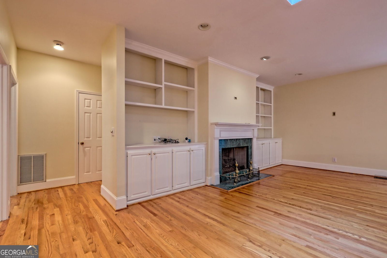 174 Leighs Crossing Cleveland - 39