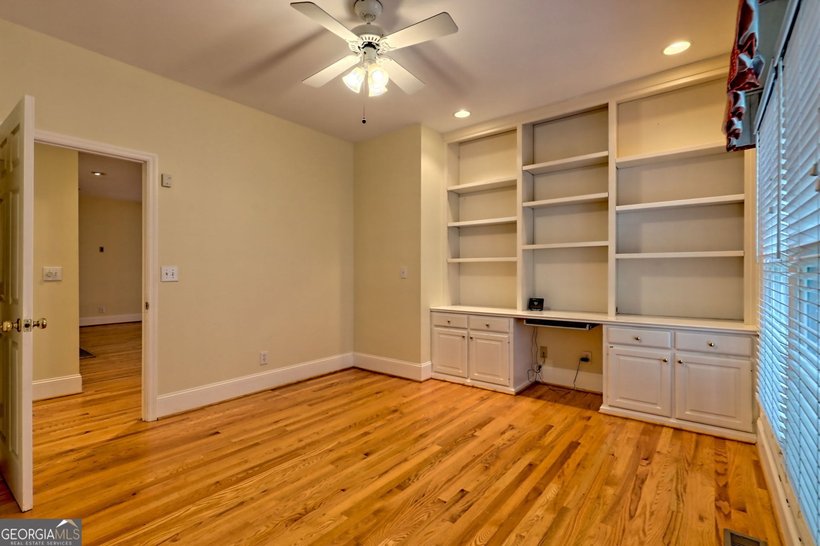 174 Leighs Crossing Cleveland - 41