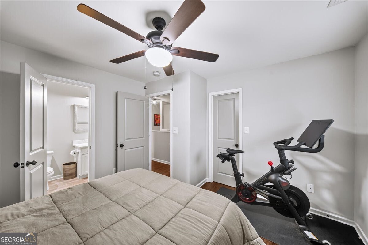 941 Mclinden Avenue Smyrna - 22