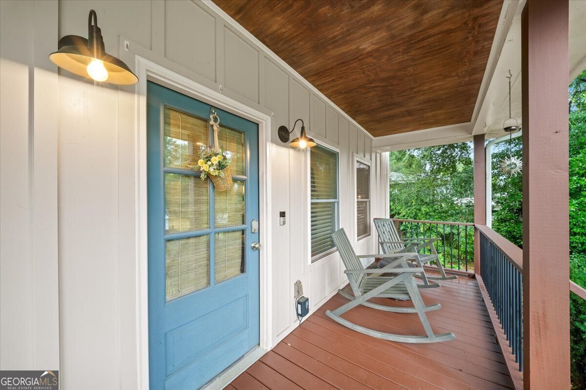 941 Mclinden Avenue Smyrna - 71