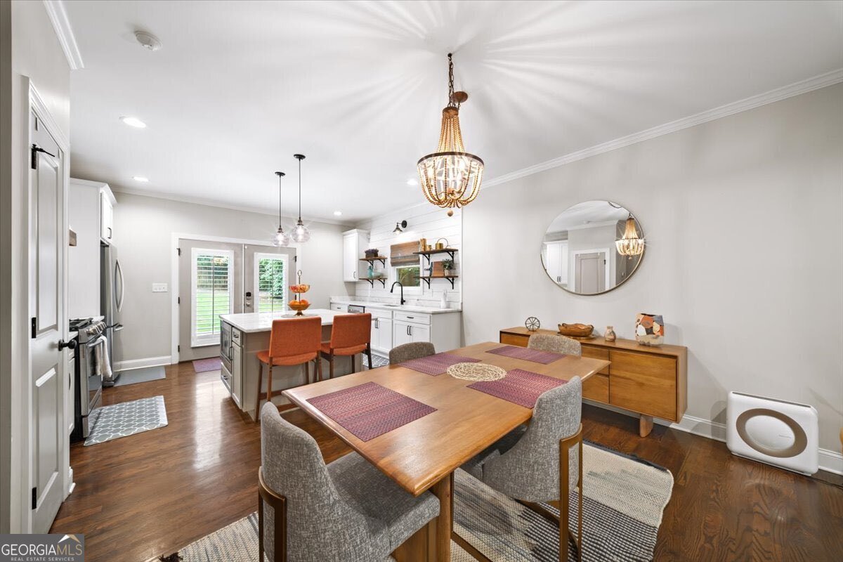 941 Mclinden Avenue Smyrna - 77