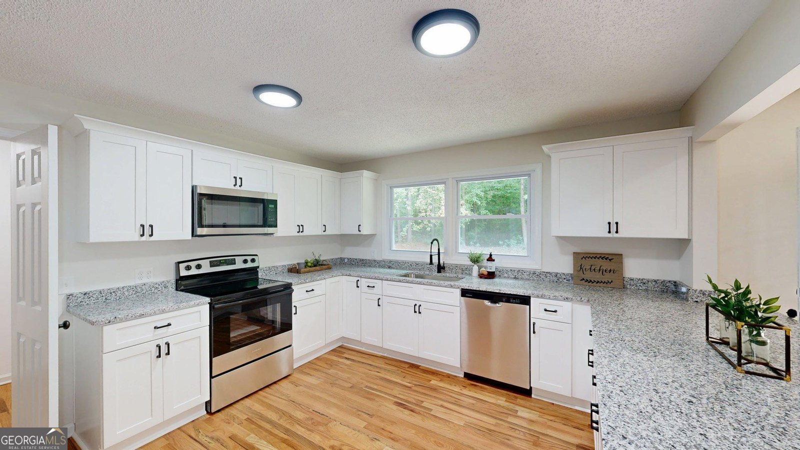 1905 Rockmart Road Villa Rica - 1